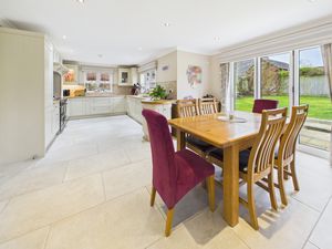 Kitchen, dining- click for photo gallery